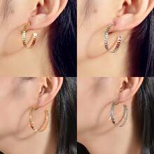 4 Pairs Gold Silver Metal Disc Heart Design Metal Circle Hoop Stud Earrings Set Party Daily Jewelry