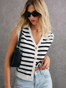 Cárdigan informal a rayas para mujer, diseño de escote en V sin mangas, rayas blancas y negras en colores contrastantes, combinado con botones exquisitos, el estilo general es simple y elegante. - Blanco - Ver 1