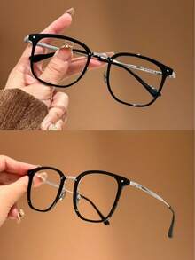 "LILY"Series Blue Light Glasses For Woman, Fashion Computer Glasses On Office Reduce Eye Strain Anti Migraine For Working Reading,Safety Glasses Blue Light Blocking Glasses  Protection Computer Gaming Glasses   Women Cute Light Weight Red Frame Oversized Non Prescription Small Face Square Cat Eye  Reduce Eye Fatigue On Computers, TVs, Phones, And Games, Suitable For Computer Lense Screen Protector Plain Glasses   Clear Lens Glasses Blue Light   Light Blocking Glasses Blue Light Glasses Light Glasses For For Women Men  Light Glasses For    Glasses For Women  99 Blue Light  Glasses For Woman - 銀色 - 查看 5