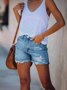 Women's Distressed Frayed Hem Casual Denim Shorts - Light Wash - View 5