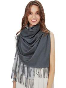 Gris oscuro y gris