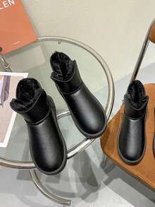 Damskie czarne, wodoodporne, skórzane, zimowe buty śnieżne z termiczną podszewką, miękką podeszwą, modne krótkie buty, antypoślizgowe i wygodne, futrzane buty