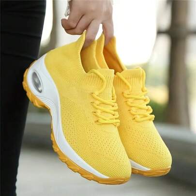 Women's Black Casual Sports Shoes, Mesh Slip-On Fitness Running Sneakers, Comfortable Soft Non-Slip Walking Shoes