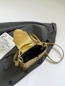 奢华女士手提包品牌包编织优质编织女式托特包2025新款小众时尚百搭单肩大容量时尚托特包新款大包INS搭配单品包复古休闲街头风小众托特包手提包简约明星同款亮面高端优质感斜挎包夏季斜挎托特包2025新款女士优雅包编织大容量妈妈包时尚质感个性女包枕头包 - 金色 - 查看 10