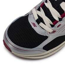 Skechers 男士 Go Run Consistent 2.0 跑步鞋，轻便舒适的户外日常运动休闲鞋，220884-BKRD - 黑色/紅色 - 查看 8
