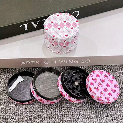 2英寸50毫米可爱心形香草异形金属手动四层研磨器研钵锌合金爱草烟草研磨器吸烟配件卷烟工具礼物