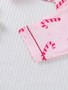 两件套女童圣诞糖果手杖印花舒适睡衣，儿童睡衣套装，包含一件带领衬衫和一条松紧腰裤，适合派对、节日、睡衣派对等场合，可机洗 - 粉色 - 查看 5