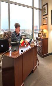 Anley Puerto Rico Deluxe Desk Flag Set - 6 X 4 Inch Miniature Puerto Rican Desktop Flag With 12" Solid Pole - Vivid Color And Fade Resistant - Black Base And Spear Top