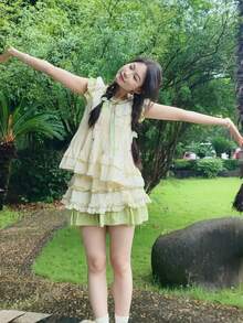 طقم فستان وتنورة بتصميم فراشة بقصة فضفاضة باللون الأخضر النعناعي، مناسب للارتداء اليومي العادي أو للسفر، وكذلك لارتداء في مناسبة هالوين