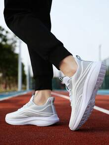 1 Pair Women's Soft Sole Casual Running Shoes, White Mesh Lace-Up Low-Top Outdoor Shock-Absorbing Sports Sneakers, Spring/Autumn 2025 New Solid Color Road Running Shoes