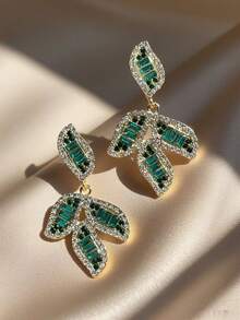 1 Pair Green Crystal Coconut Leaf Dangle Earrings, Bohemian Style Jewelry For Beach Vacation, Elegant And Charming, Suitable For Gifts And Daily Wear