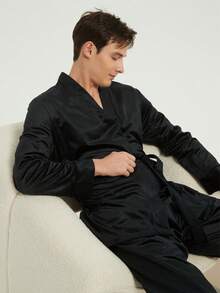 طقم ملابس رجالي كاجوال من الفليس الألماني للشتاء، تتكون من ملابس علوية وبنطلون