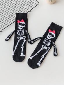 1/3 双骷髅牵手袜，磁吸白色袜子，可爱自动粘脚中筒袜，情侣款，春秋季 - 彩色 - 查看 4