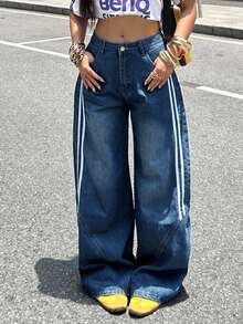 Straight-Leg Jeans With Curved Waist Design And Two Side Stripes Casual Spring - Medium Wash - View 5