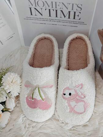 2025新款卡通可爱兔子&樱桃女士拖鞋温暖舒适厚实防滑家居拖鞋情侣户外可穿