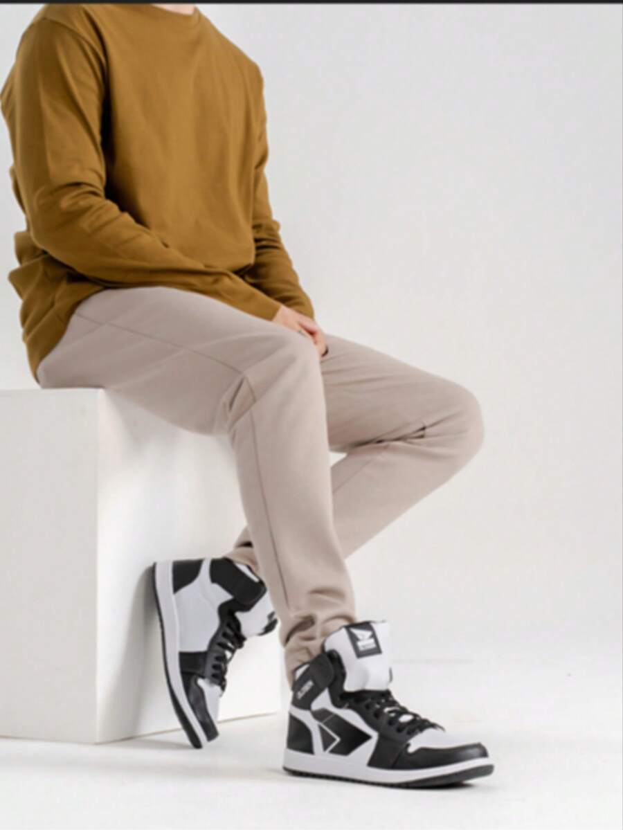 OLDSEN Men Sneakers - Black - View 1