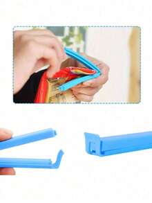 20 pezzi di Mollette colorate riutilizzabili per sigillare, Mollette portatili per la conservazione degli alimenti, Mollette a prova di umidità e polvere, Adatte per vari sacchetti di plastica e sacchetti per spuntino, Organizzazione e conservazione in cucina, Accessori da cucina, Strumenti da cucina, Applicabili a camera da letto, viaggio, ufficio, scuola, stagione back to school (disponibili 20/10/5/1 pezzi) - Multicolore - Visualizzare 11