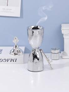 一套精美镂空铁艺香炉，带盖，可作香薰炉和装饰品。适用于家居装饰、卧室、客厅（作为中心装饰）、办公室、瑜伽馆和派对，营造优雅氛围。也可用于寺庙装饰。 - 彩色 - 查看 15