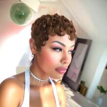 4# Wig Pendek Keriting Cokelat untuk Wanita, Gaya Rambut Pixie Pendek, Tanpa Lace Front, Tenunan Mesin Penuh, Potongan Pixie Berlapis dengan Poni, Bahan Rambut Manusia, Cocok untuk Hari Valentine dan Pemakaian Sehari-hari - Coklat - View 4