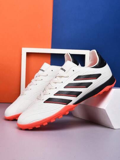 1 双男女通用足球鞋，可拆卸鞋钉，适合训练、户外人造草皮、室内场地、专业团队运动鞋、系带、防滑橡胶鞋底、轻质高性能设计、顶级品质足球鞋，厂家直销