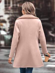 Abrigo borrego afelpado dama mujer largo cuello doble solapa dos botones manga larga dos bolsillos parche bajo recto amplio cómodo caliente frío otoño invierno vacaiones viaje festival cena - Camel - Ver 2