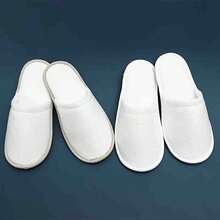 12pcs Disposable White Home Slippers, Unisex Spa Slippers, Bulk Hotel Slippers, Suitable For Guests, Non-Slip Sole, Closed Toe, Fluffy Guest Shoes, No Power Needed, Applicable For Bathroom, Wedding, Shoeless Home