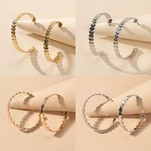 4 Pairs Gold Silver Metal Disc Heart Design Metal Circle Hoop Stud Earrings Set Party Daily Jewelry