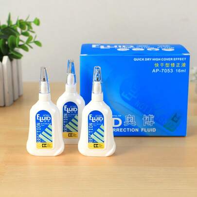 Set de 3 piezas de corrector líquido, cobertura súper opaca, fórmula de secado rápido sin manchas, aplicación suave sin goteo, corrige fácilmente errores de escritura, mantiene la superficie del papel como nueva.