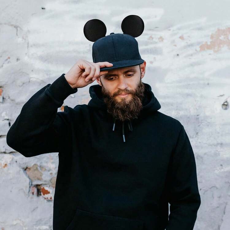 磁性米老鼠耳朵，可拆卸磁性耳朵，适用于棒球帽、卡车帽、连帽衫等，轻盈天鹅绒材质，轻薄柔软，是主题公园、派对、万圣节、圣诞节、角色扮演等场合的理想帽子配饰装饰礼物。 - 彩色 - 查看 3