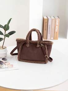 女士毛绒斜挎包手提包，秋冬新款时尚优雅可爱柔软仿麂皮托特包大容量单肩包，可调节肩带，是女性休闲外出和日常使用的完美礼物，新款女士皮草包