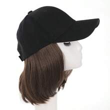 12 Zoll Baseball Cap Perücke, synthetische Perückenkappe, Damen hitzebeständige Faser Kurzhaarperücke mit Wellen, geeignet für den täglichen Gebrauch, Halloween - Verschiedenfarbig - Übersicht 12