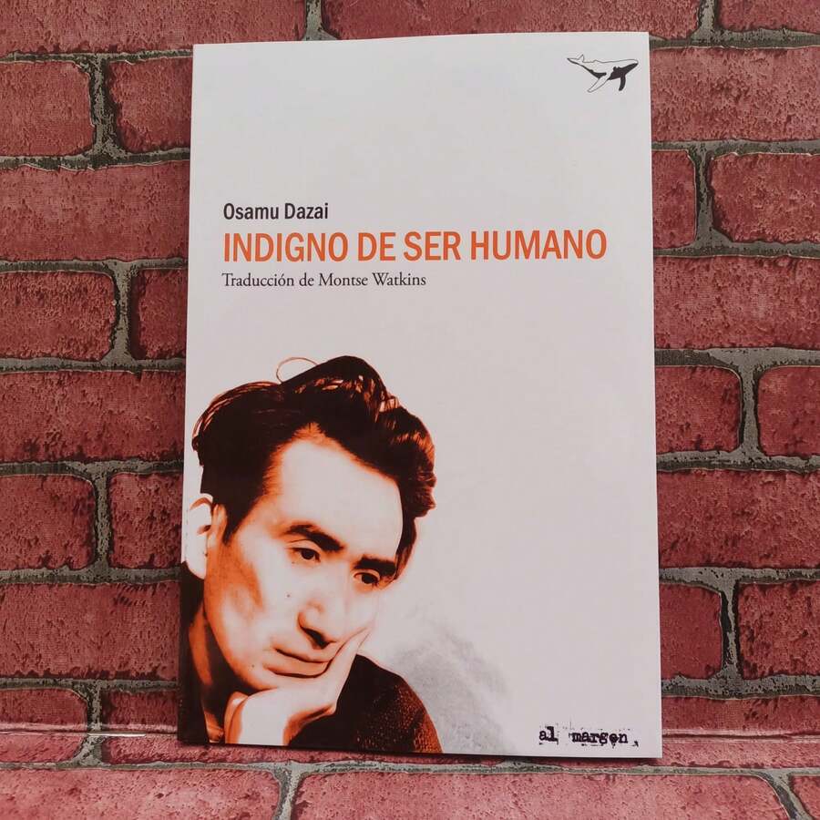 Indigno de ser humano de Osamu Dazai, Novela de culto que ofrece una visión penetrante de la condición humana, explorando temas como la alienación, el sufrimiento y la búsqueda de significado en un mundo despiadado. - Libro único - Ver 1
