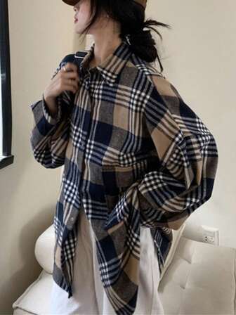 Chaqueta holgada de manga larga con botones, cuello y bolsillo, de estilo casual a cuadros y contraste de color, para uso diario
