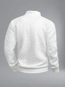 男士高性能立领提花卫衣 | 立领 Polo 衫，商务立领设计 | 半拉链，华夫格面料设计 | 融合复古细节与都市运动风格，提花弹力华夫格纹理面料柔软，适合秋冬季通勤及轻度户外运动 | 宽松直筒剪裁，修身廓形，兼具舒适性与功能性，适合所有体型，性别友好