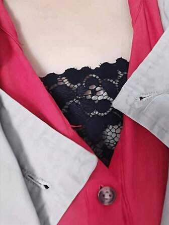 1 件性感蕾丝花瓣文胸助推器，柔软涤纶编织防暴露胸垫插入物，配有可调节肩带，适用于低胸上衣、连衣裙和泳衣，舒适、透气、隐形内衣套