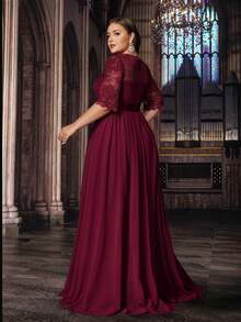 Eleganckie sukienki damskie w dużych rozmiarach, jednokolorowe, koronkowe, z krótkim rękawem