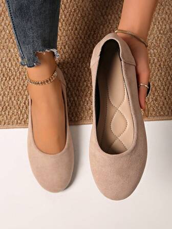 Classic Round Toe Flat Women's Shoes, Plus Size Version 36-43, Thickened Forefoot Protects Feet, Optimized Heel Design Prevents Slipping, Soft Fabric Material And Cushioned Insole For Comfortable Wear