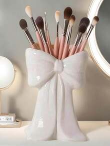 1pc Cute Bow-Shaped Pen Holder - Desktop Makeup Brush And Office Supply Organizer, Elegant Makeup Brush Storage, Suitable For Girls, Students And Women, Creative Decor Design For Holiday, Beach, Bathroom, Bedroom, Large Capacity - Multicolor - View 3