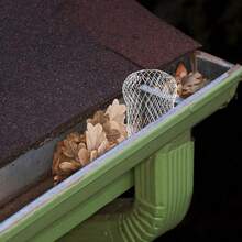 4 件装铝制排水沟防护罩，可扩展防叶网过滤器，落水管防碎屑，易于安装，材质耐用 - 均碼 - 查看 6