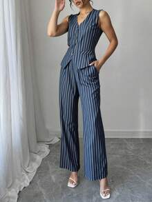 Conjunto dama confeccionado en un tejido con textura,chaleco sin mangas con escote en V, pantalón de corte ancho, estilo palazzo, de talle alto estampado de rayas  A rayas    Elegante  Casual    Botón delantero  Asimétrico  Bolsillo    Oficina - Azul - Ver 3