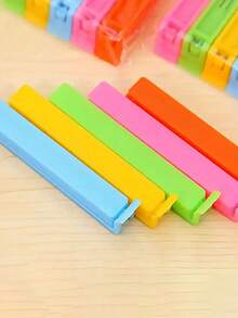 20 pezzi di Mollette colorate riutilizzabili per sigillare, Mollette portatili per la conservazione degli alimenti, Mollette a prova di umidità e polvere, Adatte per vari sacchetti di plastica e sacchetti per spuntino, Organizzazione e conservazione in cucina, Accessori da cucina, Strumenti da cucina, Applicabili a camera da letto, viaggio, ufficio, scuola, stagione back to school (disponibili 20/10/5/1 pezzi) - Multicolore - Visualizzare 8