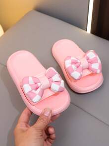 1双夏季新款蝴蝶结软底儿童女童幼儿家居拖鞋，旅行必备，儿童拖鞋 - 粉色 - 查看 2