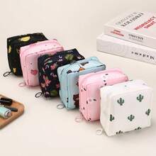 2/1 pieza Bolsa de almacenamiento de toallas sanitarias con pañuelo, bolsa portátil de maquillaje y lápiz labial para mujeres, bolsa de almacenamiento de gran capacidad con diseño de higiene femenina de dibujos animados, bolsa discreta para guardar toallas sanitarias, protectores diarios y tampones, excelente opción para salidas de chicas.