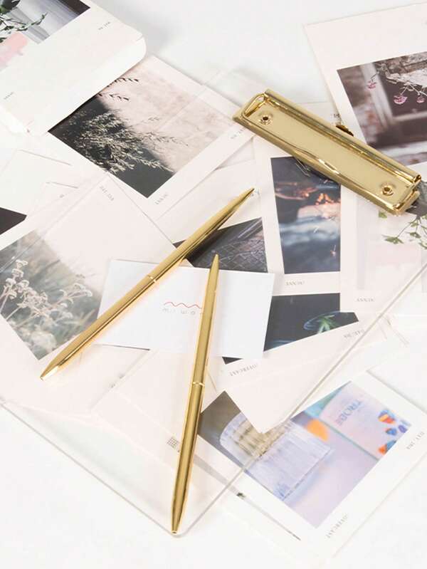 1 Peça Prancheta Acrílica, Prancheta 8,6x12 com Clipe Fino, Prancheta Pendurada, Prancheta Transparente - Tamanho Carta Padrão A4, Adequada para Escritório e Materiais Escolares