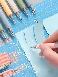 3pcs Utility Knife, Made Of Durable Polypropylene Material, Portable Push-Button Retractable Tip, Practical Cutting Tool For Paper, Cards, Gift Wrapping, Stylish Design With Transparent Body, Compact And Convenient Paper Cutter, Christmas/New Year Gift, Carving Accessories, Multi-Purpose Engraving Pen (Random Color/Style)