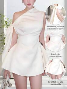 Vestido corto y minimalista de mujer en color liso, con tirantes de lazo y sin mangas, de color claro - Beis - Ver 8