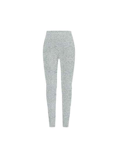 Bộ 3 chiếc quần legging trơn màu thời trang cho bé gái, chất liệu co giãn mềm mại và thoải mái, phối nhiều màu, kiểu dáng thể thao năng động, phù hợp cho các hoạt động ngoài trời, khiêu vũ, yoga, đạp xe, chạy bộ, tụ họp, tiệc tùng và mặc hàng ngày vào mùa xuân, hè, thu và đông.