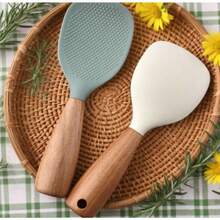 1pc   Silicone Kitchen Partner With Wooden Handle :Non Slip Convex Point For Serving Rice, Flat Shovel For Scraping Pot, No Marks, Comfortable Grip With Wooden Handle - màu xanh lá - Xem 1