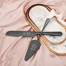 Juego personalizado grabado para cortar el pastel de boda - Servidor y cuchillo de pastel de acero inoxidable personalizado con nombres/fechas, elegante regalo para la ducha nupcial, recuerdo de aniversario, regalo de boda para la novia y el novio (envío gratis), vajilla personalizada, renovación del hogar - multicolor - Ver 7