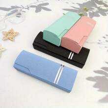 1 Customizable Personalized Signature Glasses Case In Multiple Colors - Portable, Waterproof And Dustproof Glasses Frame, Compact Plastic Storage Box, Fashionable Glasses And Glasses, Glasses Case ABS Plastic (ABS Resin) Personalized Glasses Case Gifts For Men